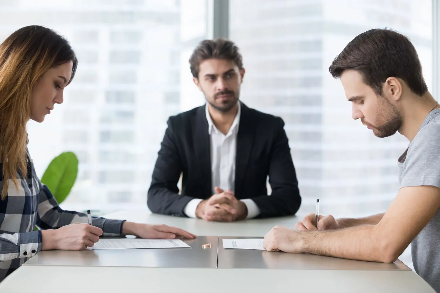 How EH Mediation Guides Couples Toward Fair and Balanced Outcomes Truro